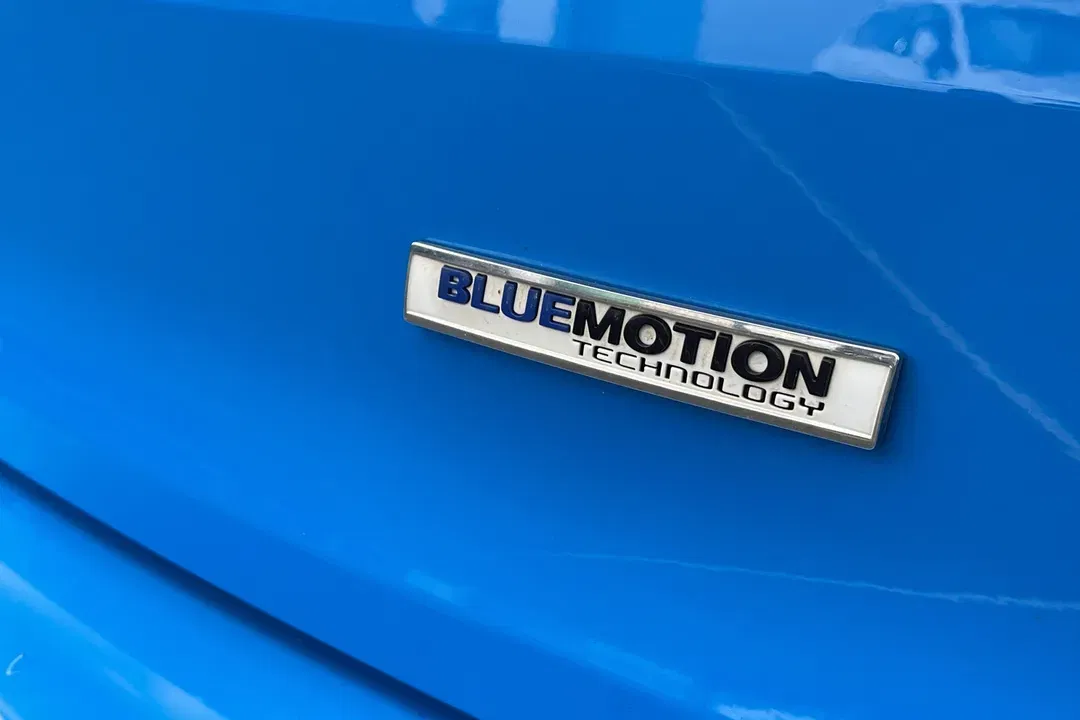 blue motion badge
