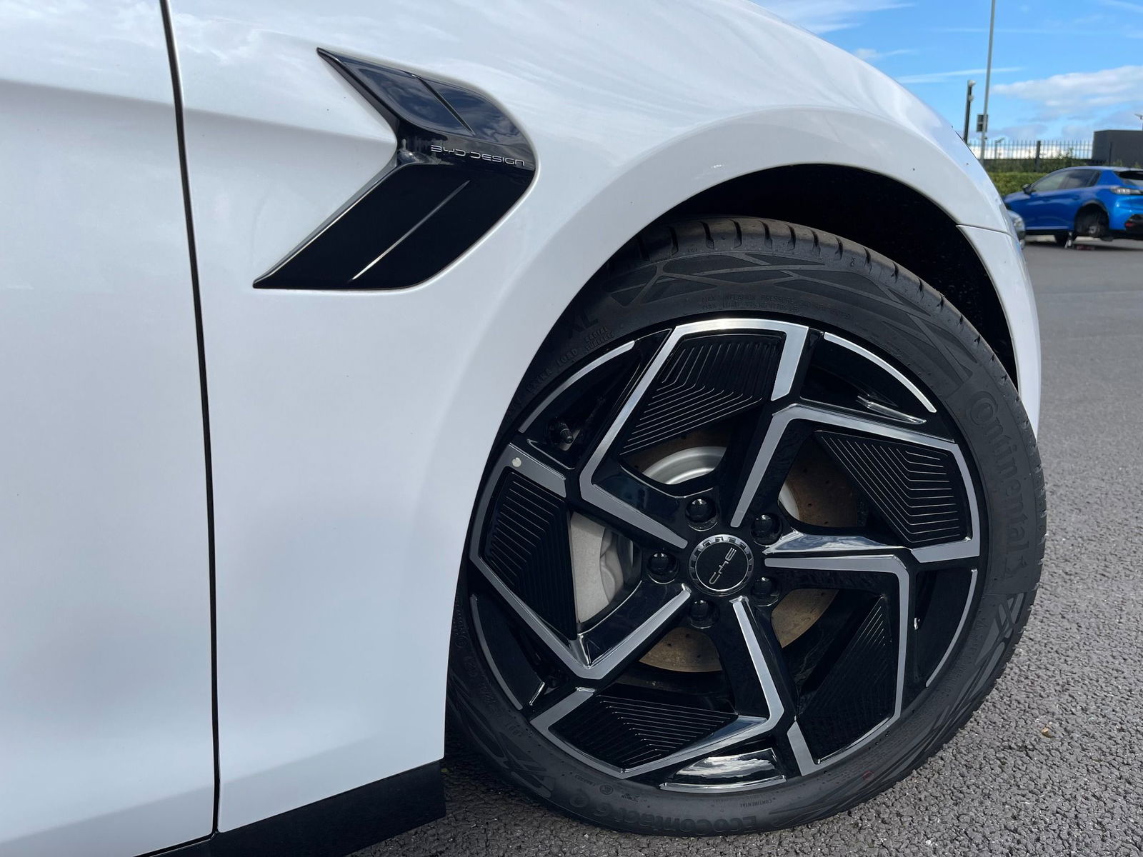 Front Alloy wheel of BYD SEAL