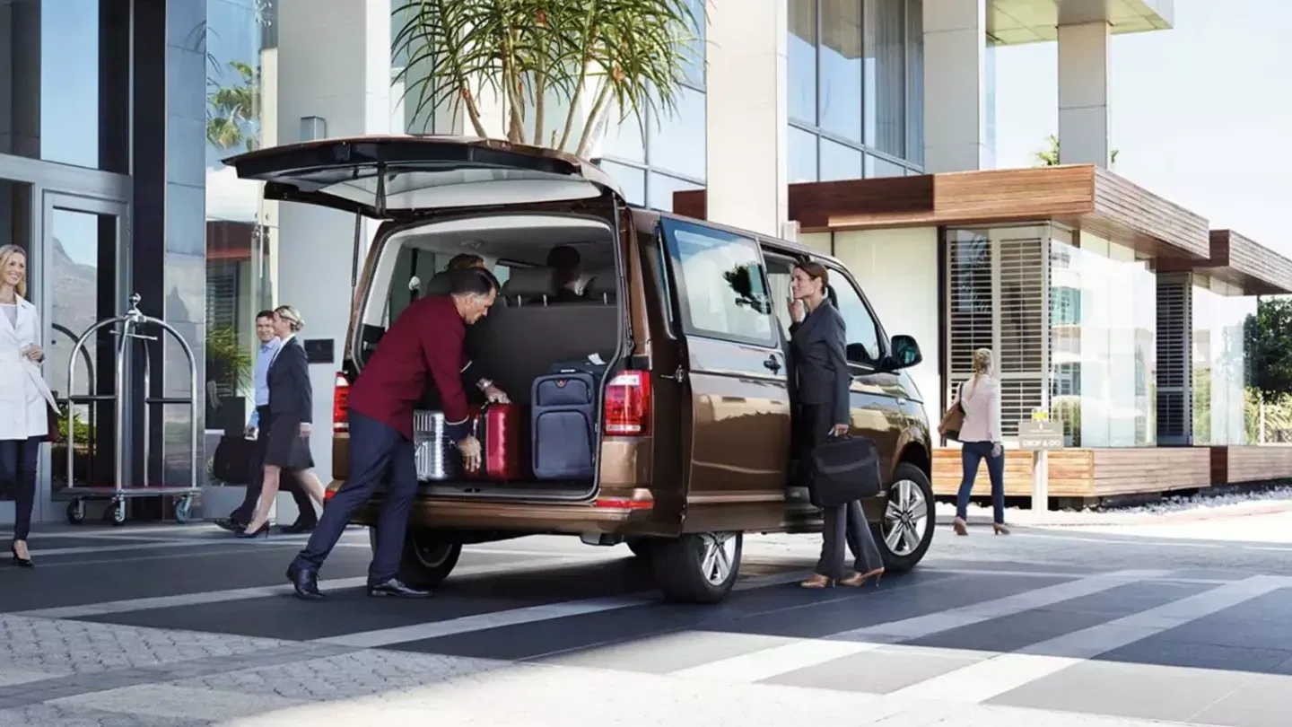 Volkswagen Transporter Shuttle